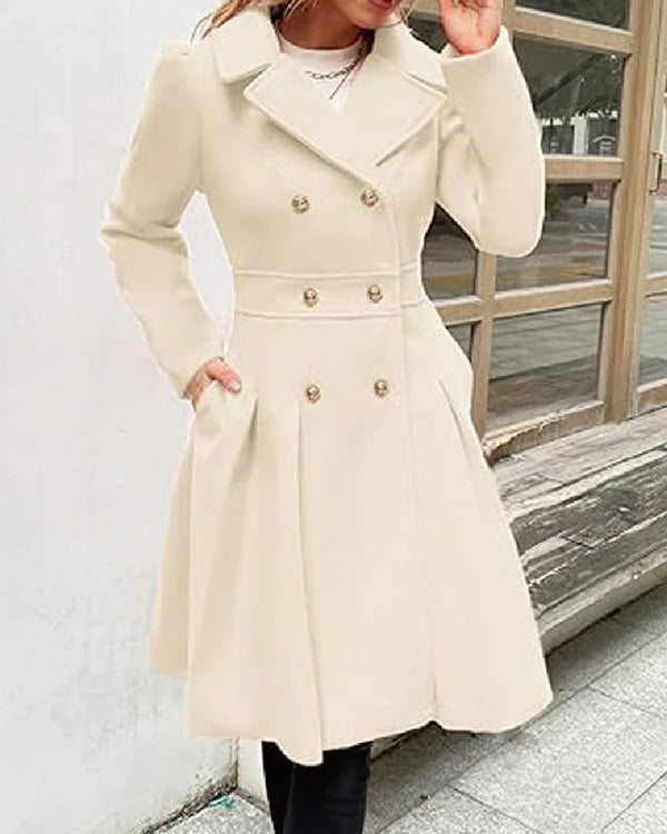 Sofia™ | Manteau croisé évasé à boutons dorés