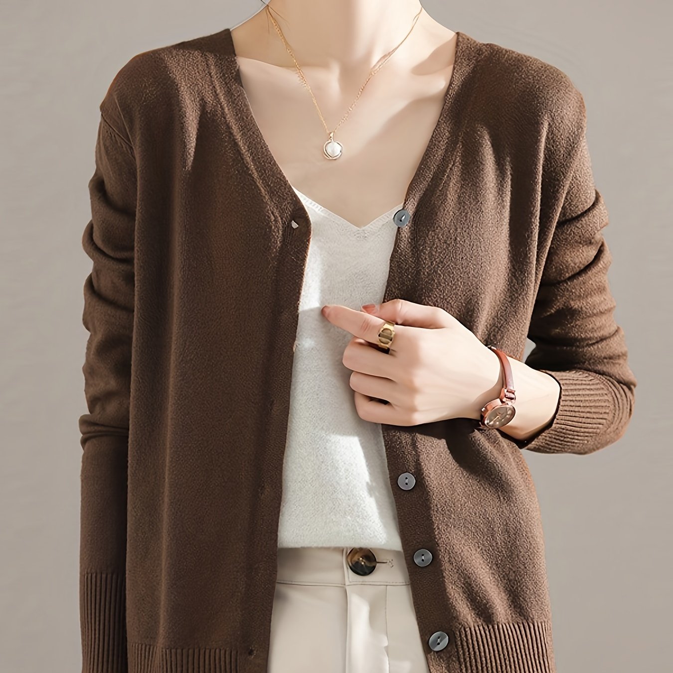 Solène™ | Cardigan Élégant à Col en V