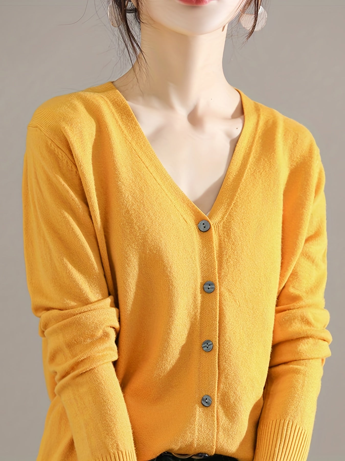 Solène™ | Cardigan Élégant à Col en V