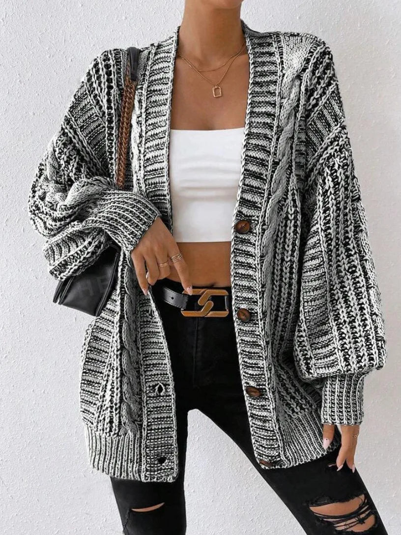 Hortense™ | Cardigan oversize boutonné torsadé