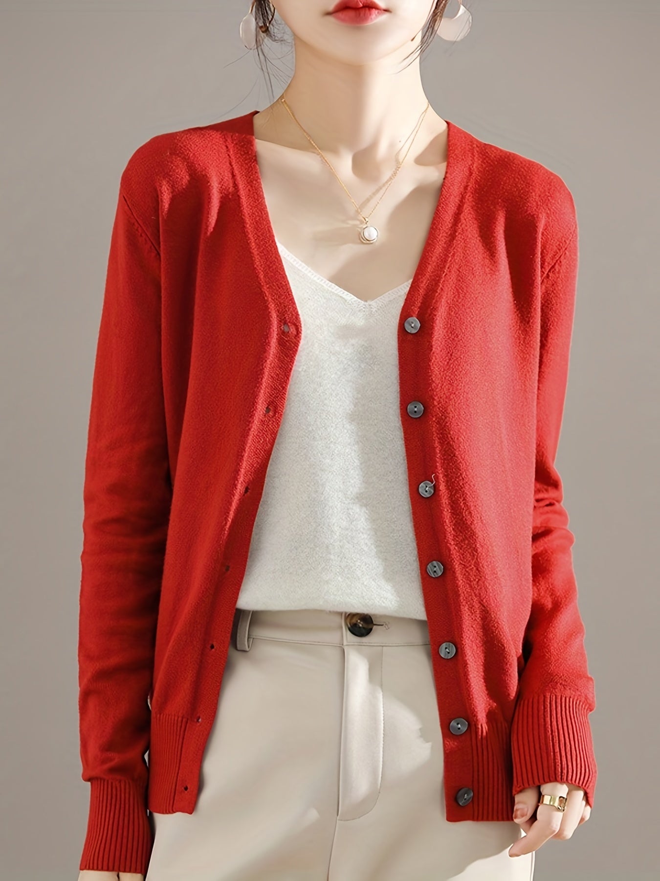 Solène™ | Cardigan Élégant à Col en V