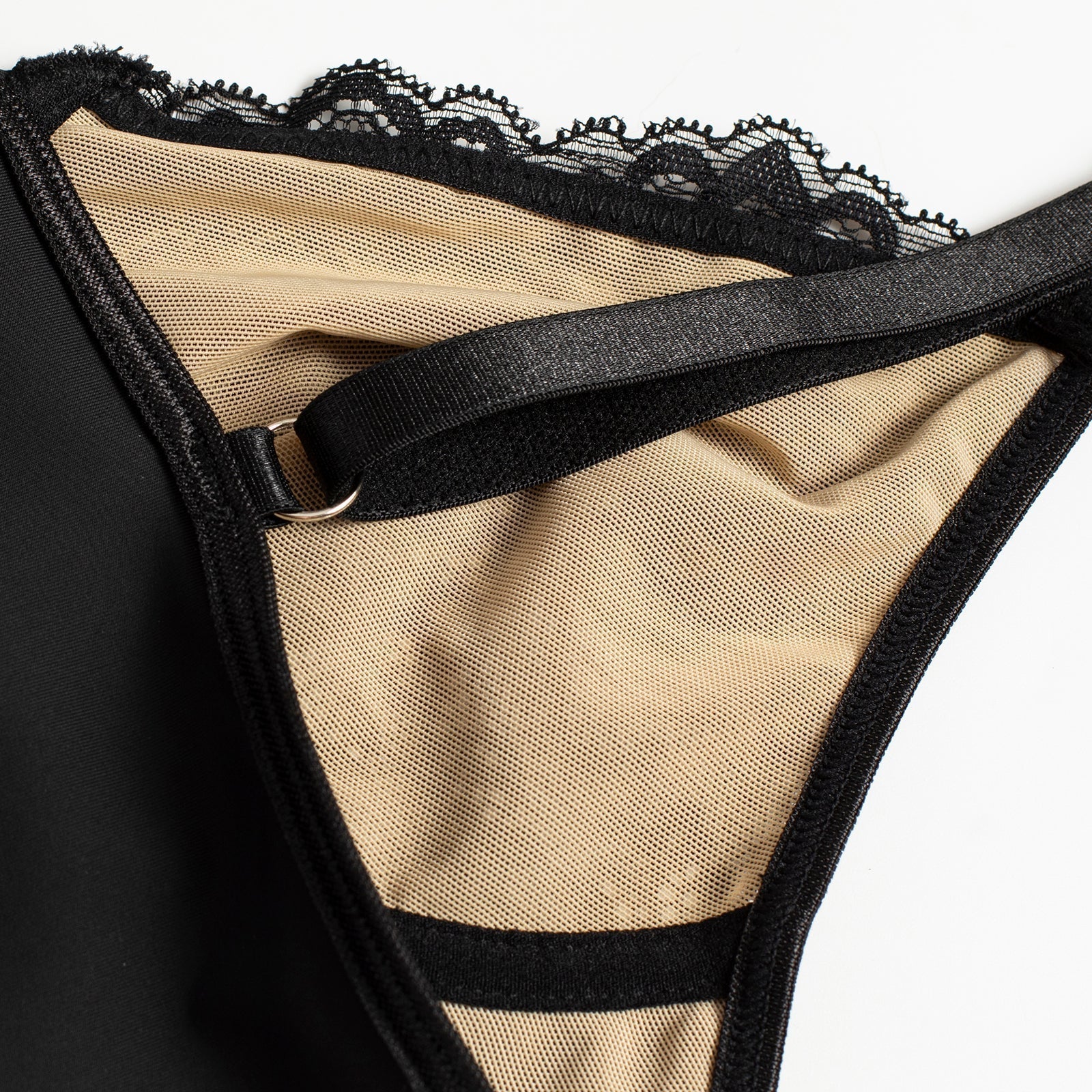 Sarah™ | Body gainant en dentelle, élégance assurée